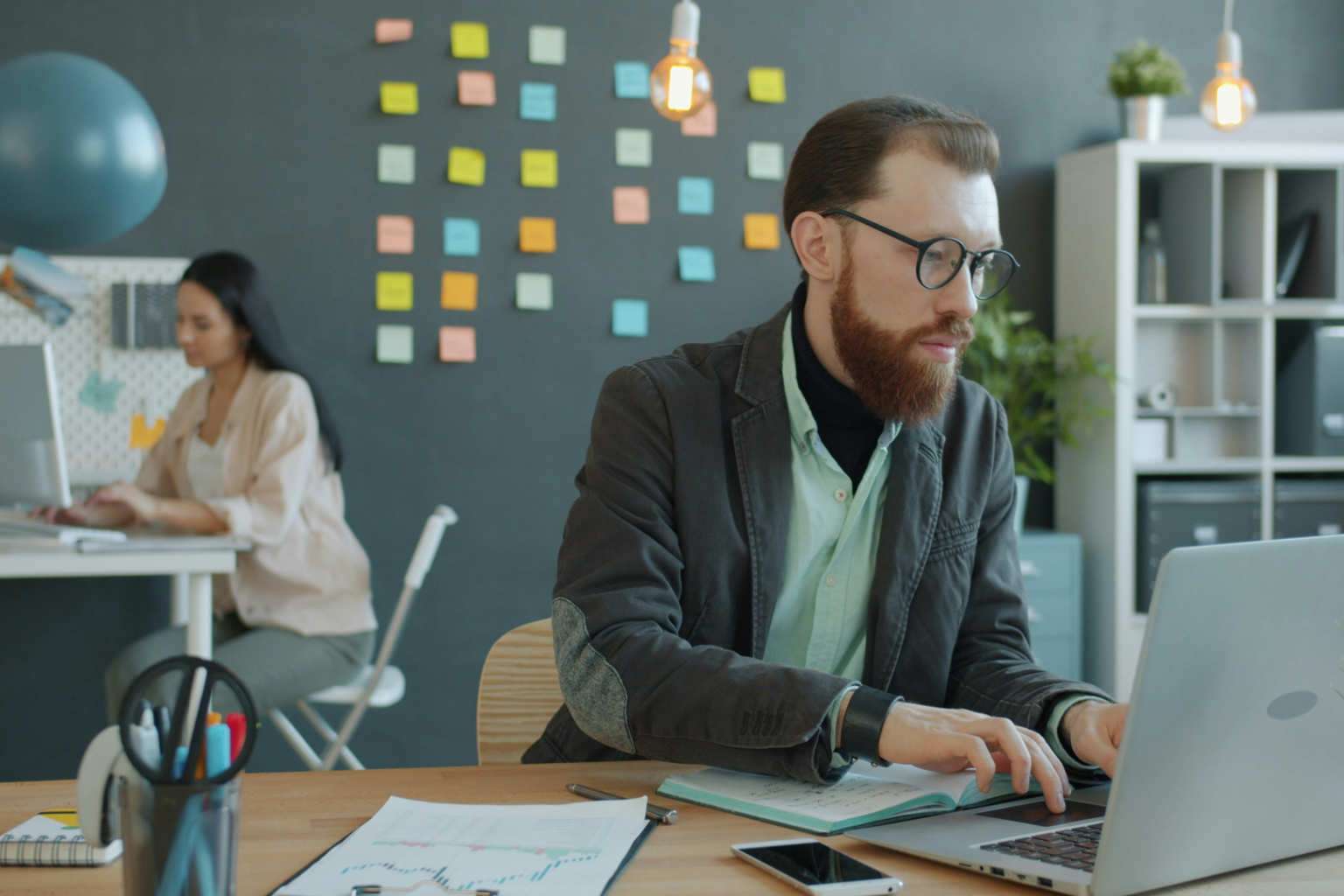 Foto von Vitaly Gariev auf Unsplash