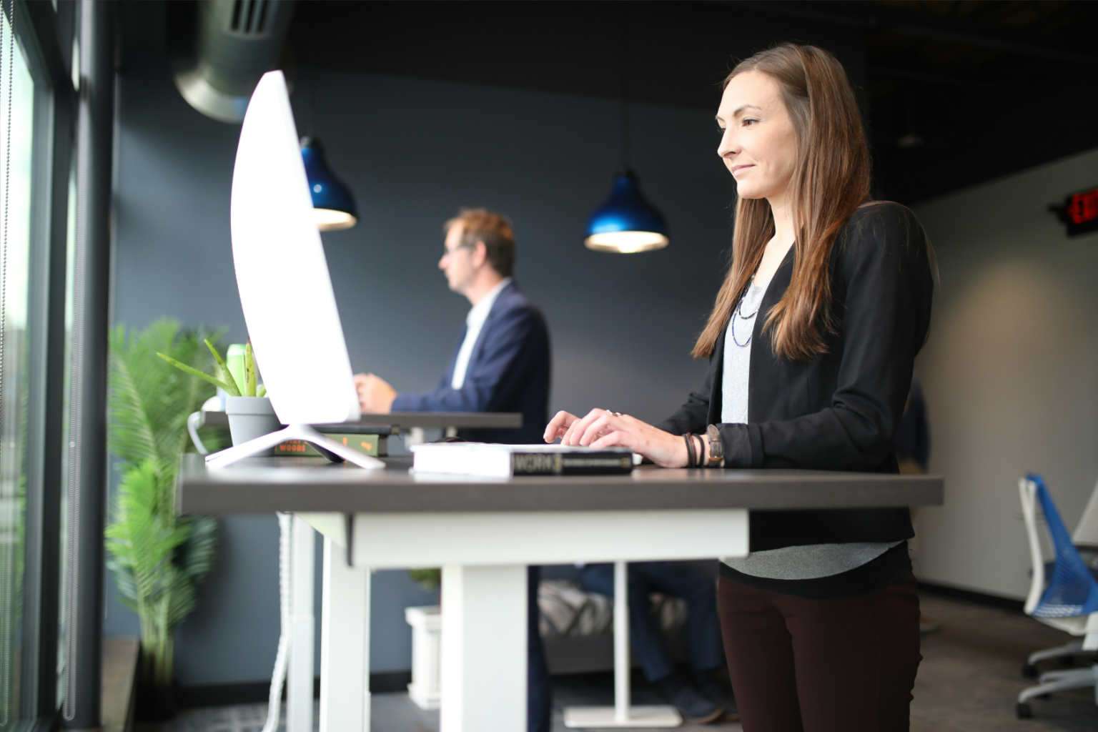 Foto von TheStandingDesk auf Unsplash